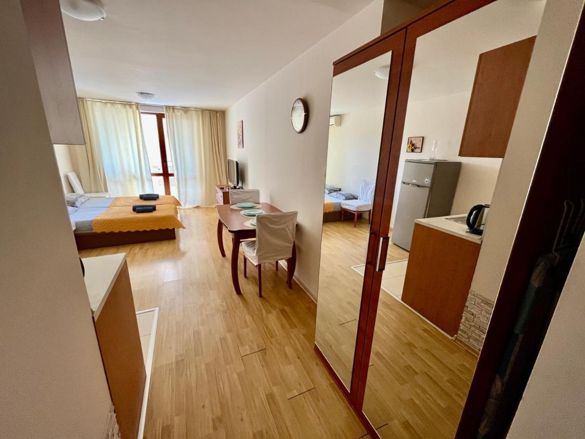 Alexandr Apartments Vigo نيسيبار المظهر الخارجي الصورة
