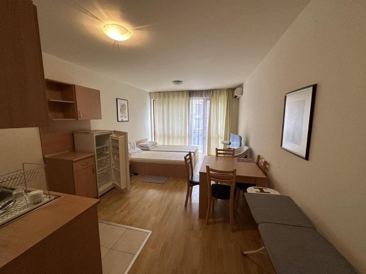Alexandr Apartments Vigo نيسيبار المظهر الخارجي الصورة