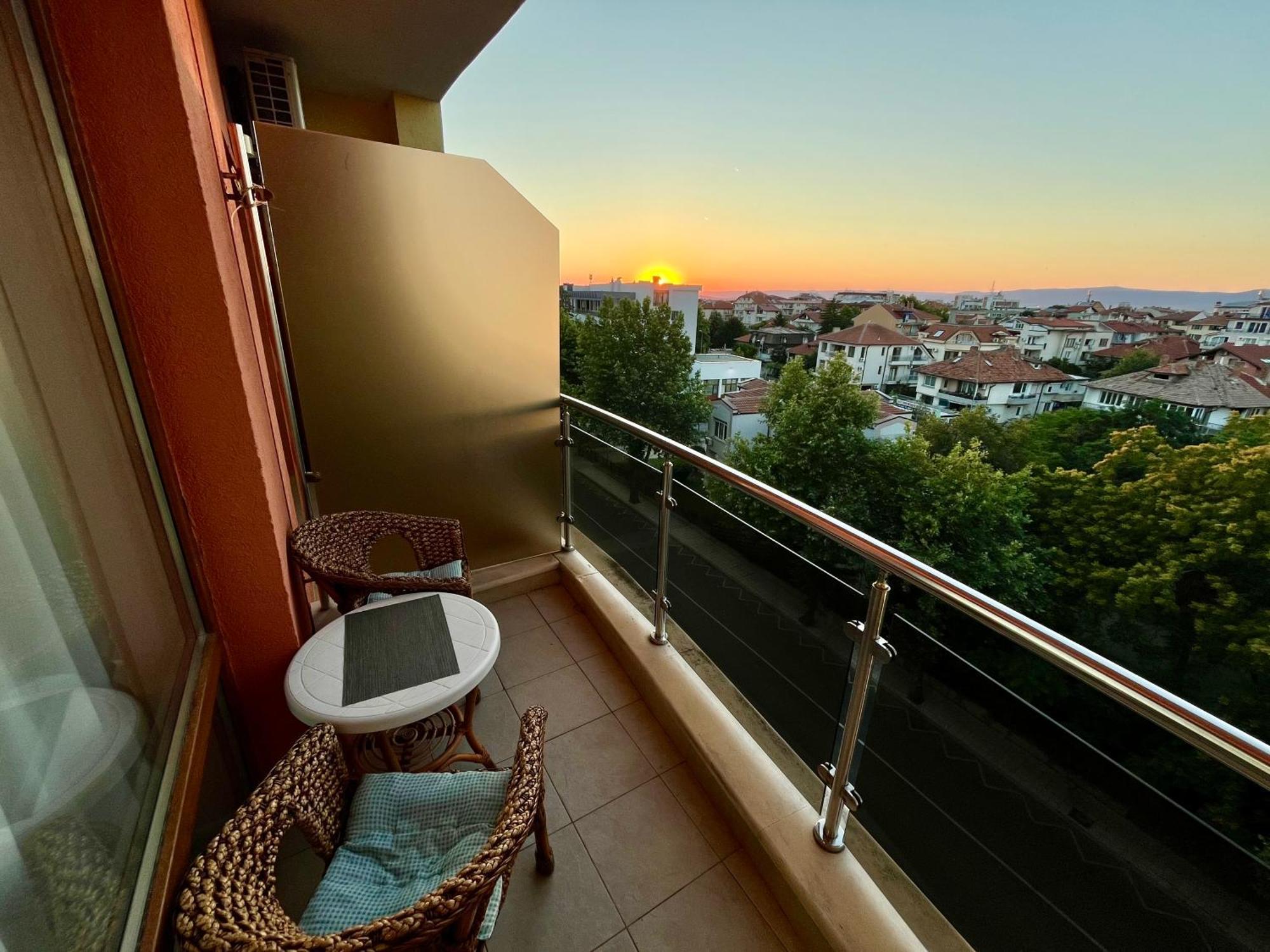 Alexandr Apartments Vigo نيسيبار المظهر الخارجي الصورة