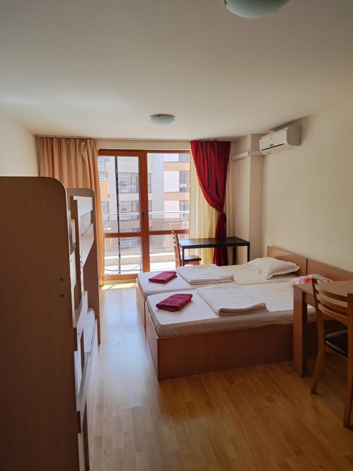 Alexandr Apartments Vigo نيسيبار المظهر الخارجي الصورة